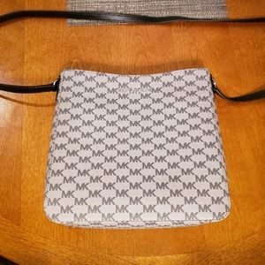 Michael Kors Jet Set Bag. Black and Grey BRAND NEW